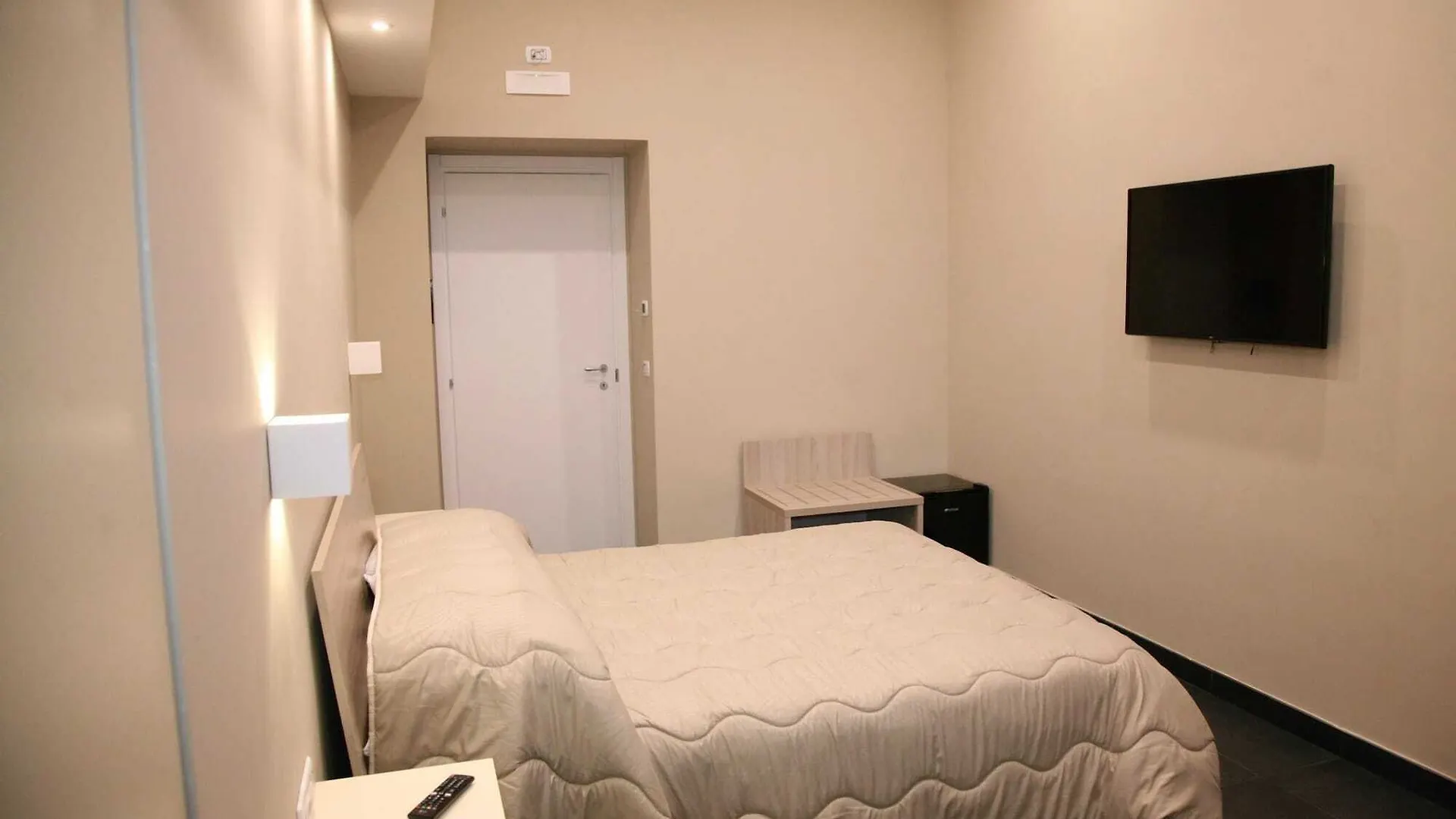B&B Neapolitan Breakfast Bed & Breakfast Naples